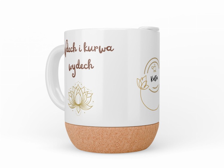 Kubek z grafiką kwiatu lotosu i śmiesznym napisem, idealny na prezent