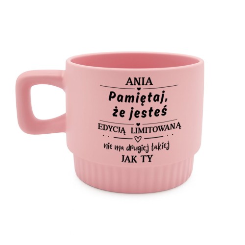 kubek z imieniem dla niej różowy prezent na urodziny alexgrawer