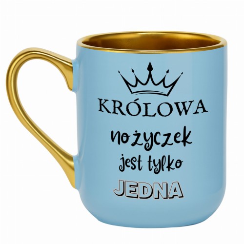 jasnoniebieski kubek królowa nożyczek personalizowany