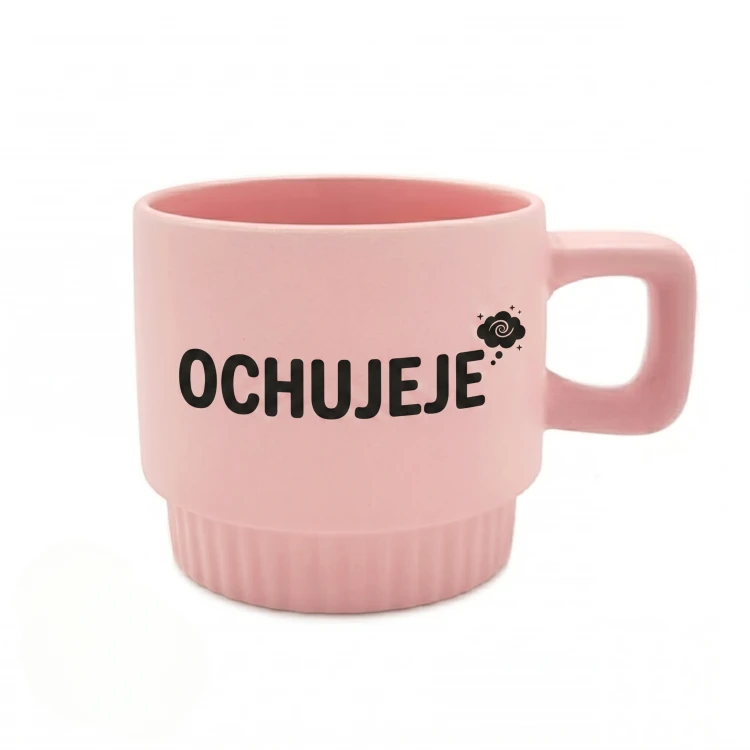 różowy kubek ochujeje personalizowany imieniem