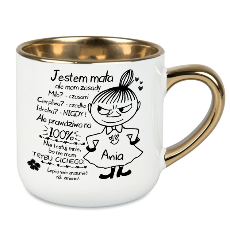 Personalizowany kubek z imieniem Jestem Mała Ale Mam Zasady biały ze złotym rantem 400 ml