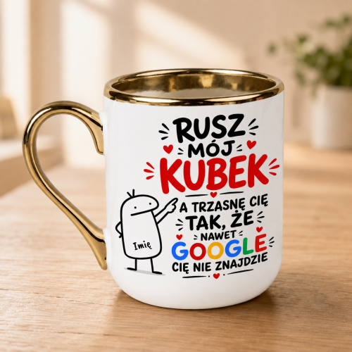 Śmieszny biały kubek z dowolnym imieniem i kolorowym nadrukiem
