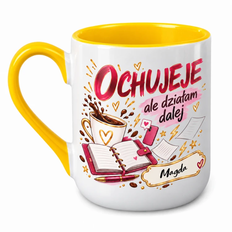 Żółty kubek Alex 330 ml z imieniem Ochujeje ale działam dalej