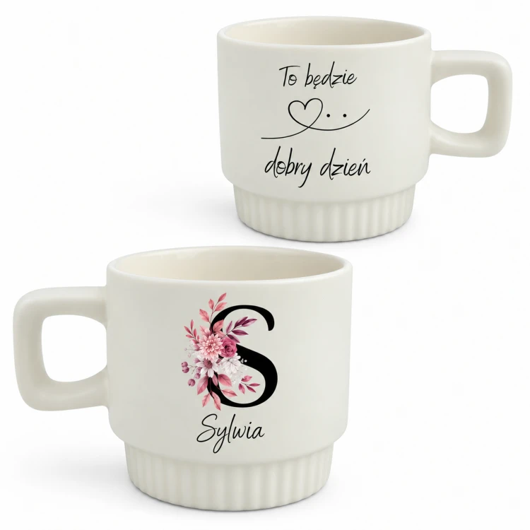 Kremowy kubek VENTI z kwiatowym inicjałem S i imieniem, ryflowany dół