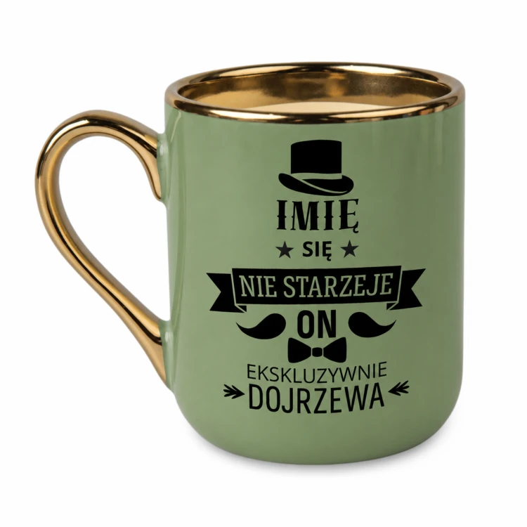 Zielony kubek Elegant 330 ml z napisem „Imię się nie starzeje, on ekskluzywnie dojrzewa”