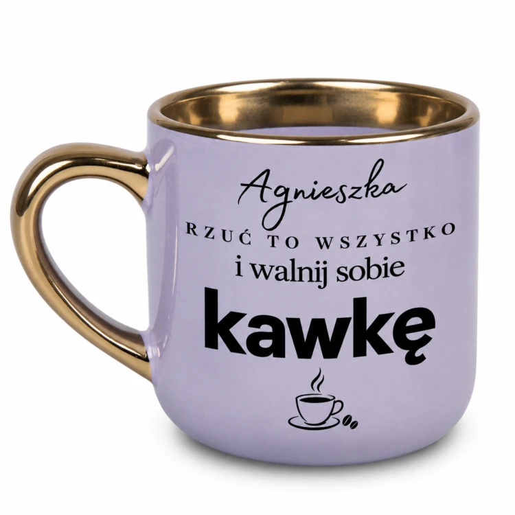Fioletowy kubek Elegant 400 ml „Rzuć to wszystko i walnij sobie kawkę” – lewa strona