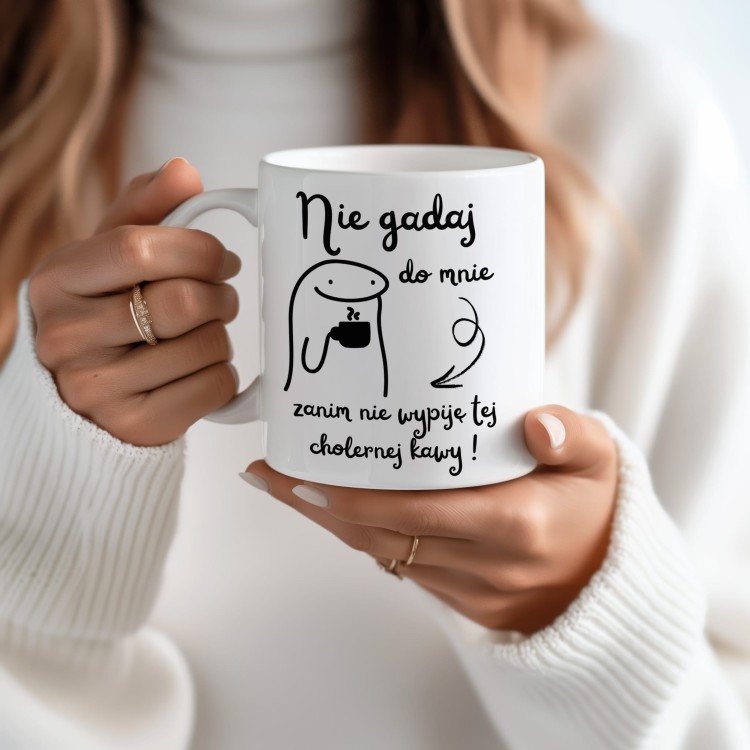 Biały kubek ceramiczny 330 ml z humorystycznym tekstem i personalizacją