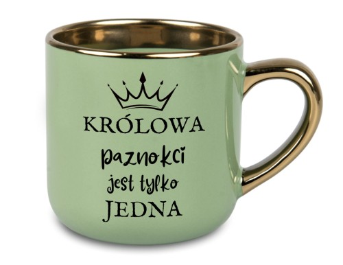 Personalizowany kubek dla stylistki paznokci z napisem "Królowa Paznokci Jest Tylko Jedna"
